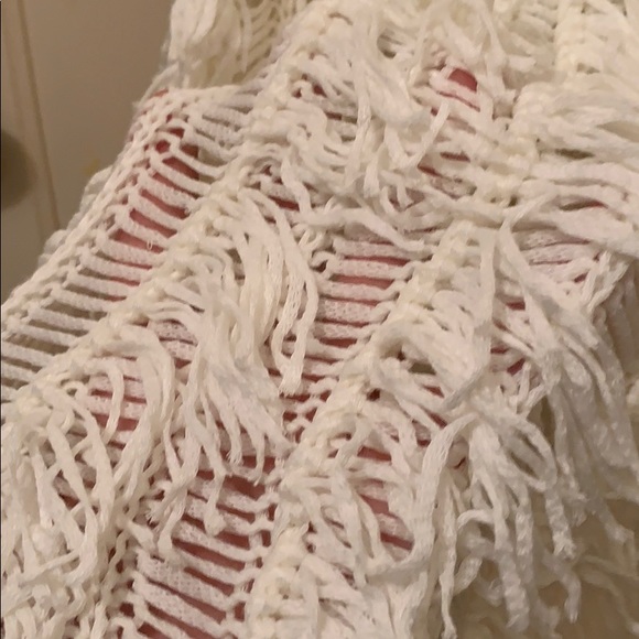 Pretty little thing cover up - Picture 2 of 2